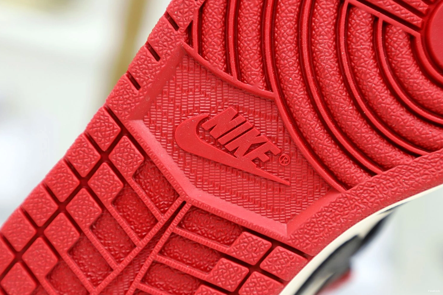 RETRO OG AIR HIGH TOE' 'BRED JORDAN 1 0114